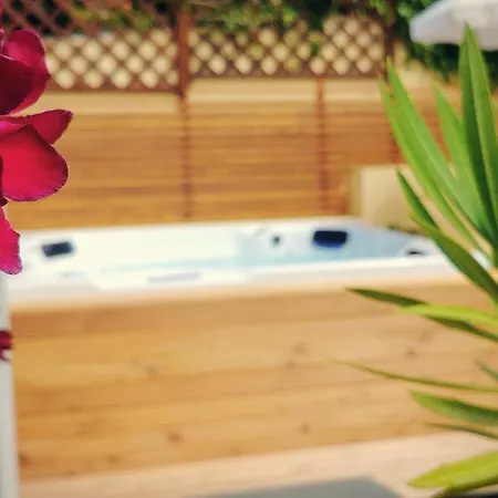 Tiziana Bed & Breakfast 3*