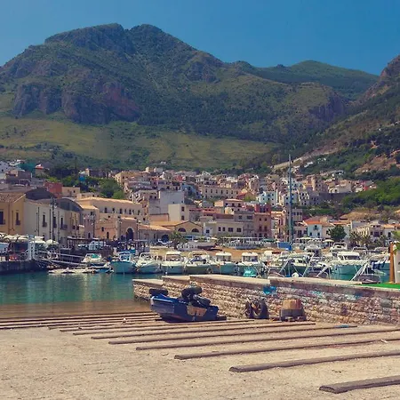 Tiziana Castellammare del Golfo