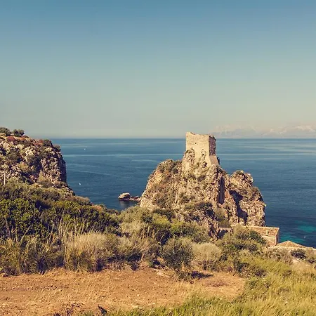 Tiziana Bed & Breakfast 3*